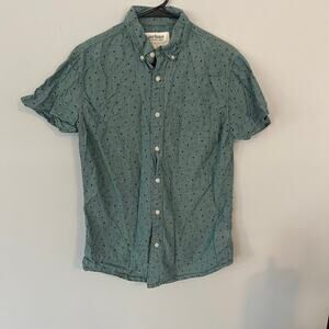 Urban Pipeline Men's Button Down Shirt Size Small Short Sleeves